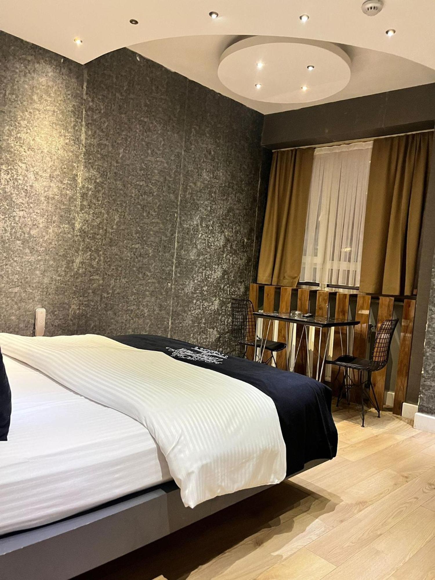 The Sisli Luxury Corner Suit Istanbul Exterior photo